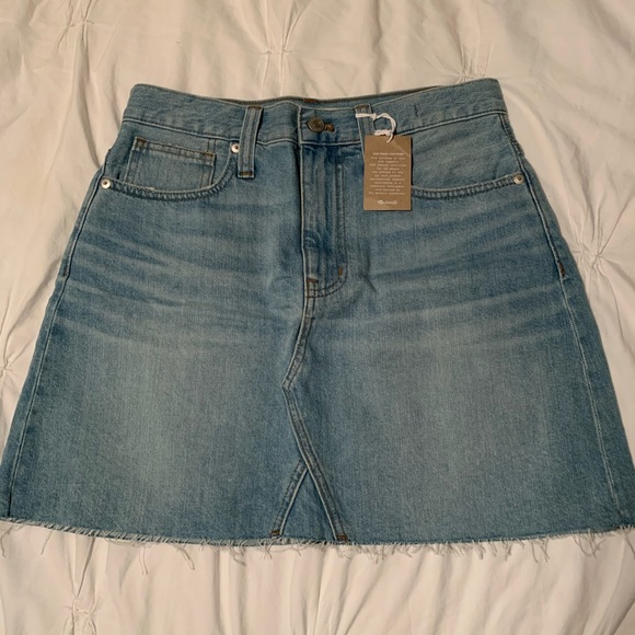 Madewell Dresses & Skirts - Brand new madewell denim skirt